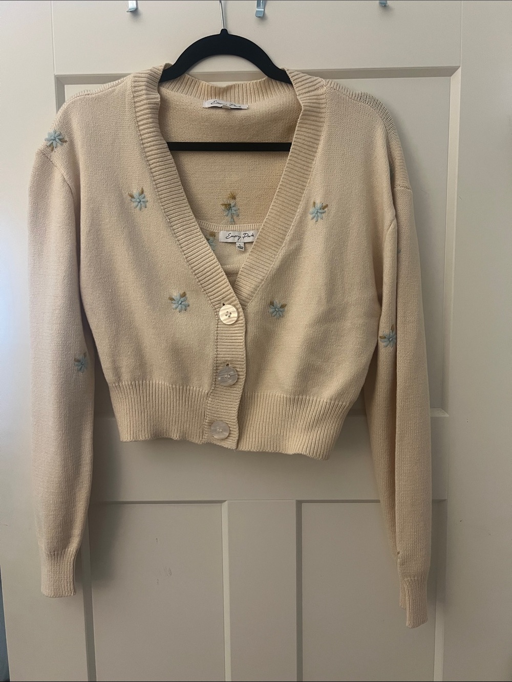 emory park Cream Cropped Cardigan Set with Light Blue Floral Embroidery